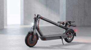 Hulajnoga elektryczna Xiaomi Mi Electric Scooter M365 Pro [TEST] ⭐️ Miejski klasyk o doskonałym zasięgu